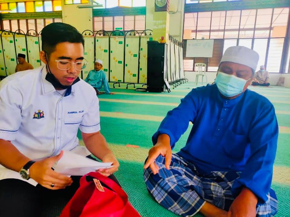 Penyerahan Kupon Saham Wakaf